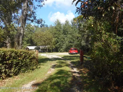 26451 Richbarn Rd, Brooksville, FL 34601