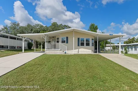 7505 Eastern Circle Dr, Brooksville, FL 34613