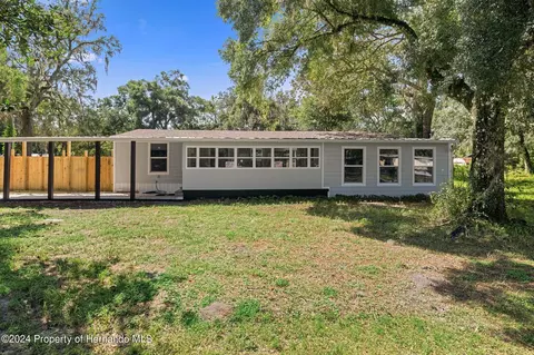 34918 Reynolds St, Dade City, FL 33523