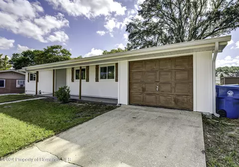 4420 Cynthia Ln, Spring Hill, FL 34606