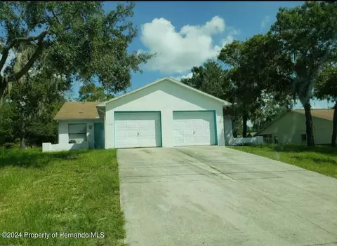 7387 Canterbury St, Spring Hill, FL 34606