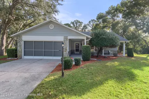 6820 Renown Way, Spring Hill, FL 34606