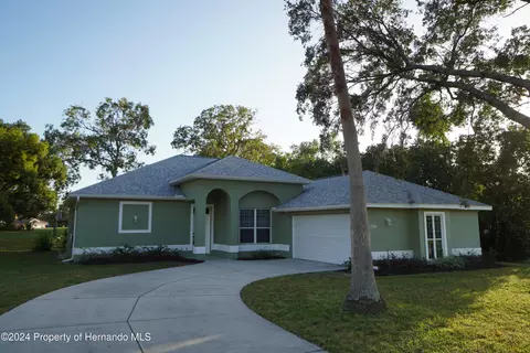 11386 Long Hill Ct, Spring Hill, FL 34609