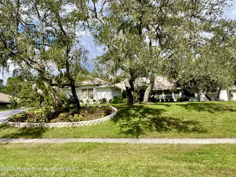 420 Silas Ct, Spring Hill, FL 34609 photo 1