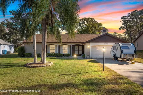 8441 Braganza St, Spring Hill, FL 34608