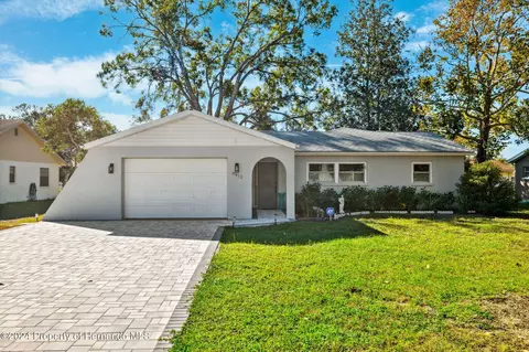8412 Dunnellon Rd, Weeki Wachee, FL 34613