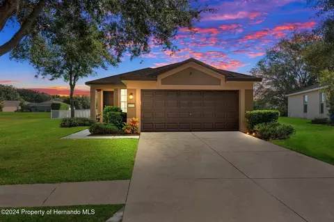 14713 Wake Robin Dr, Brooksville, FL 34604