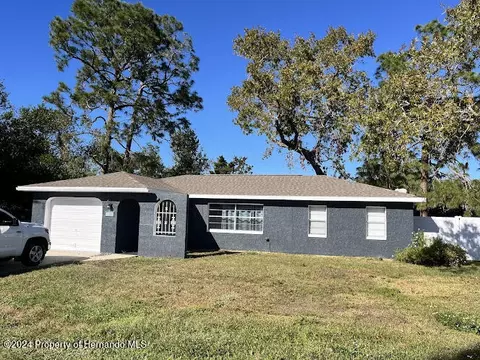 10013 Hayward Rd, Spring Hill, FL 34608