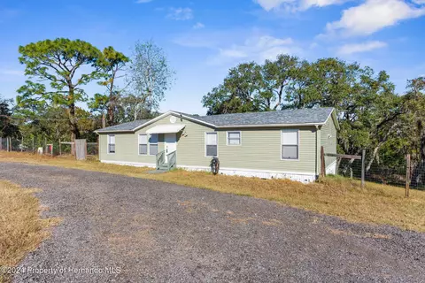 6384 Nodoc Rd, Spring Hill, FL 34609