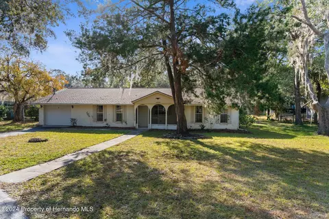 33288 Ridge Manor Blvd, Ridge Manor, FL 33523