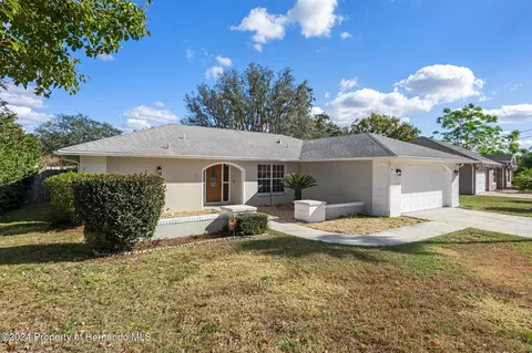 2344 Covington Ave, Spring Hill, FL 34608 photo 1