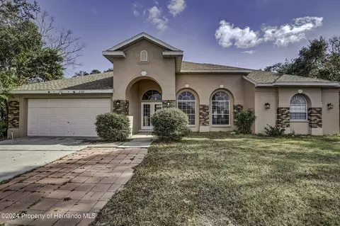 6364 Mariner Blvd, Spring Hill, FL 34609