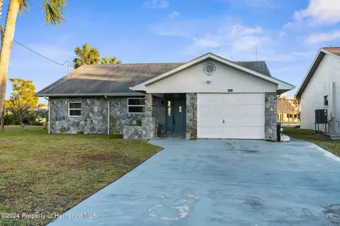 3464 Minnow Creek Dr, Hernando Beach, FL 34607