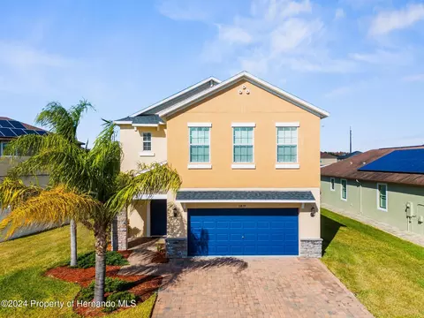 11839 Lake Blvd, New Port Richey, FL 34655