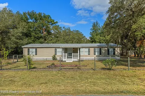 617 E Winnetka St, Hernando, FL 34442