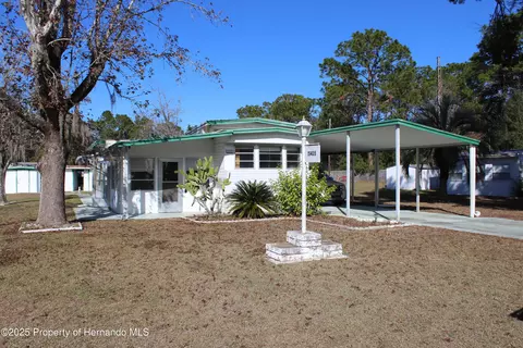 15435 Sinclair Rd, Brooksville, FL 34604