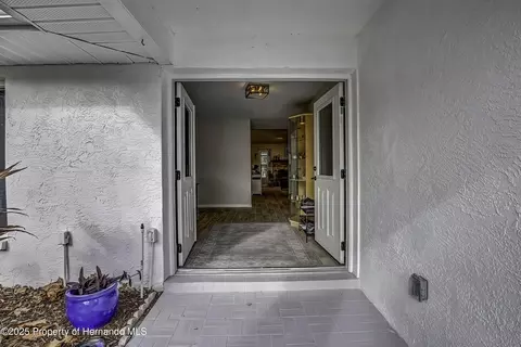 195 Rusk Cir, Spring Hill, FL 34606