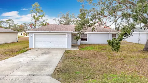 8003 Blackhawk Trl, Spring Hill, FL 34606