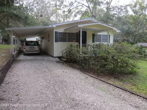 109 Florida Ave, Brooksville, FL 34601