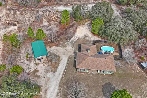 12404 Dolquieb Ln, Weeki Wachee, FL 34614