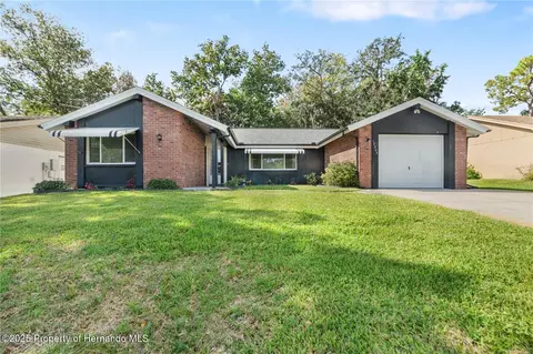 12203 Camp Creek Ln, Hudson, FL 34667