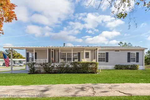 12032 Formosa St, Brooksville, FL 34613