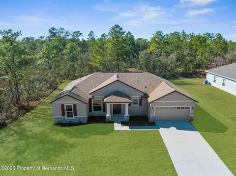 19 Lupine St, Homosassa, FL 34446