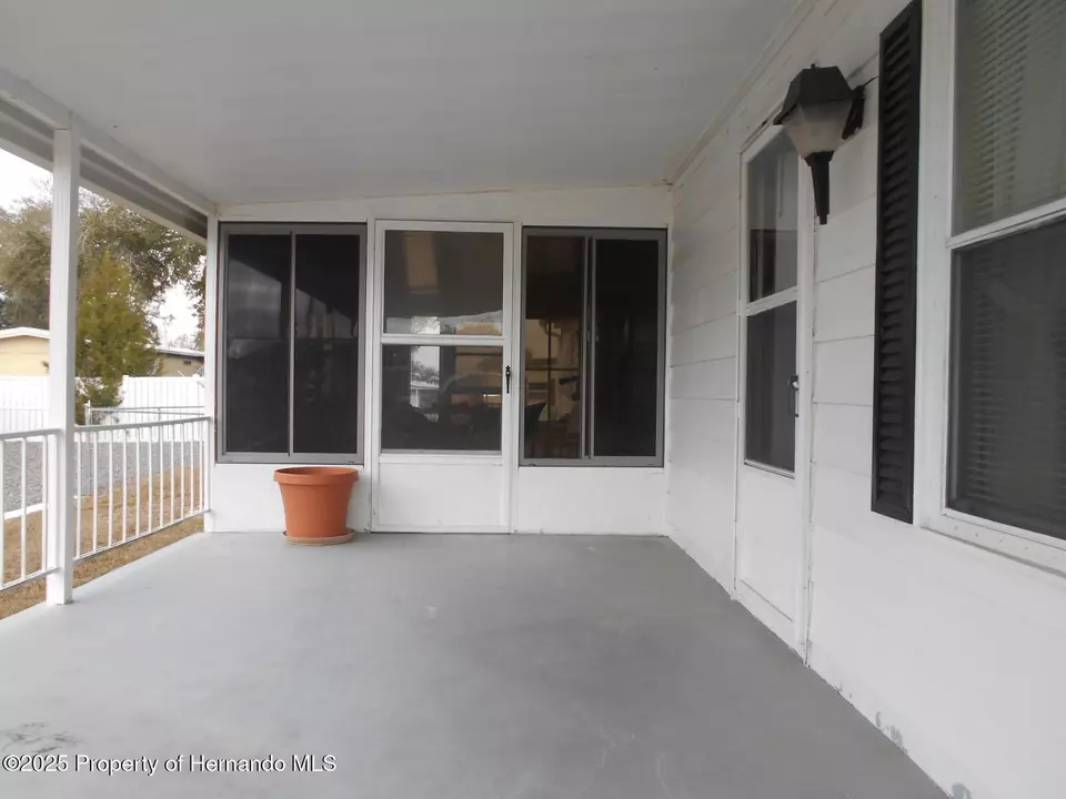 9141 Salisbury Dr, Brooksville, FL 34613 photo 25