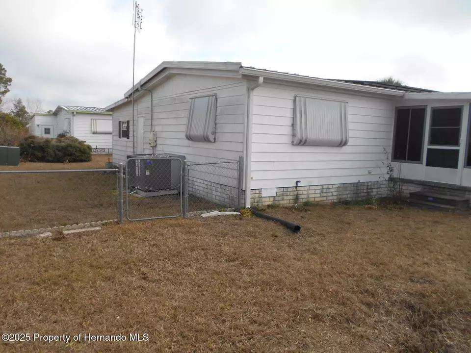  9141 Salisbury Dr, Brooksville, FL 34613 photo 27