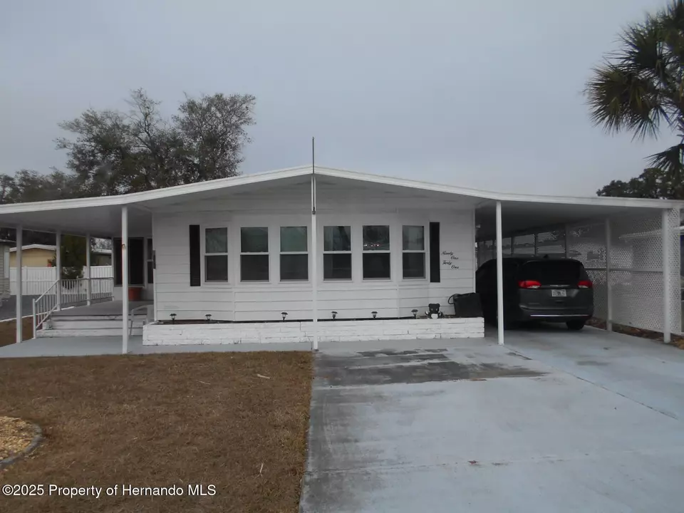  9141 Salisbury Dr, Brooksville, FL 34613 photo 6