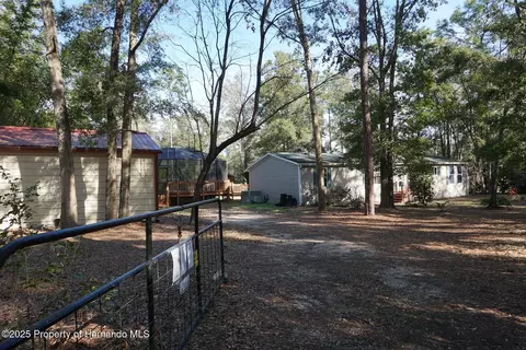 3691 E Limestone Ln, Inverness, FL 34452