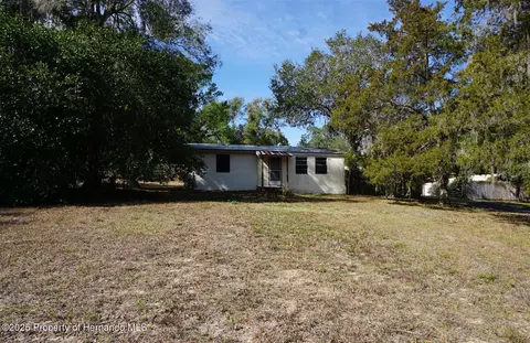 6985 E Hidden Ct, Floral City, FL 34436