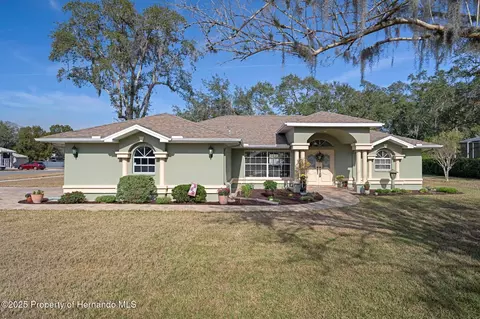 300 Silas Ct, Spring Hill, FL 34609