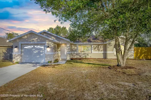 5036 Deltona Blvd, Spring Hill, FL 34606