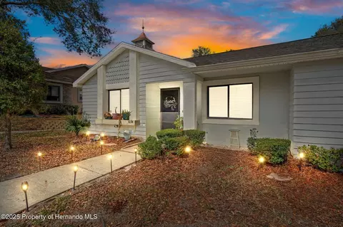 8194 Sturbridge, Weeki Wachee, FL 34613