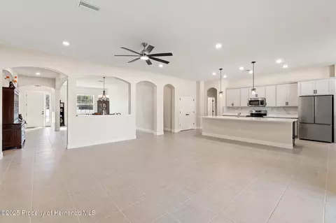 14421 Nonna Sky Dr, Spring Hill, FL 34609