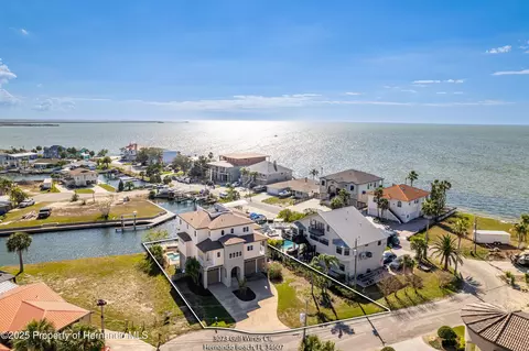 3073 Gulf Winds Cir, Hernando Beach, FL 34607