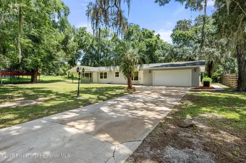 7109 E Gunn Ct, Inverness, FL 34450
