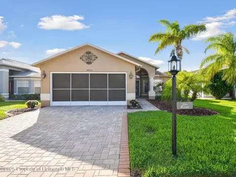 18511 Fairway Grn, Hudson, FL 34667