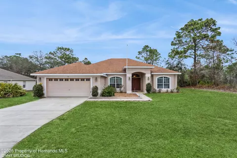 13 Smilax Ct N, Homosassa, FL 34446
