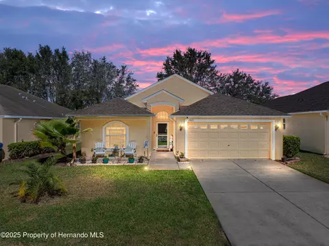 17413 Eagle Trace Dr, Brooksville, FL 34604