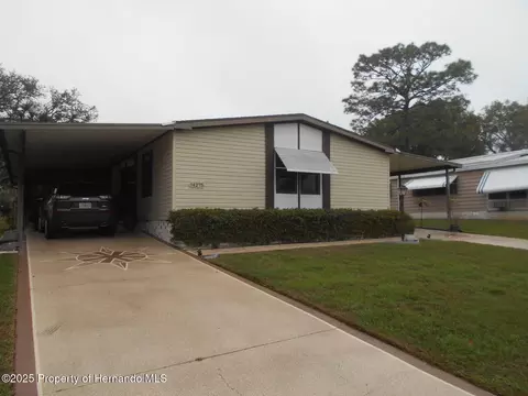 14275 Nickolodeon St, Brooksville, FL 34613