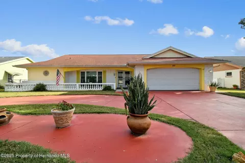12212 Buttonwood Row, Hudson, FL 34667