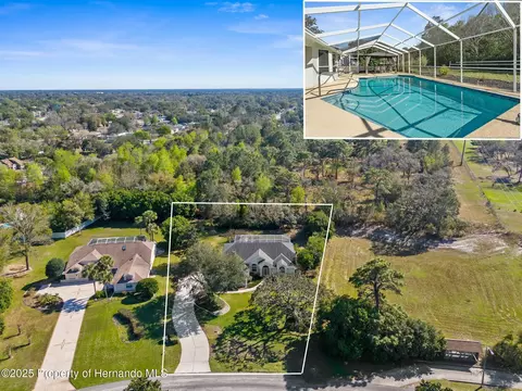 9432 Amidon St, Spring Hill, FL 34608
