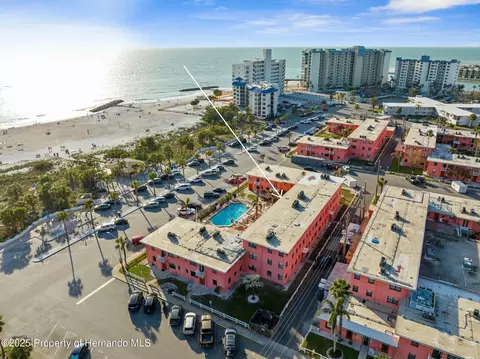 6800 Sunset Way #1006, Saint Petersburg, FL 33706