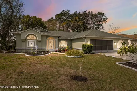 5235 Elwood Rd, Spring Hill, FL 34608