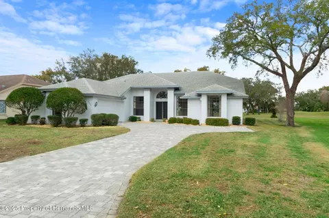 9397 Merriweather Dr, Weeki Wachee, FL 34613
