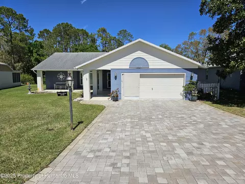 2523 Crystal Lake Dr, Spring Hill, FL 34606