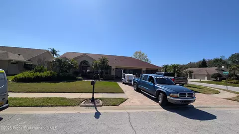 7702 Northaven Pl, Trinity, FL 34655