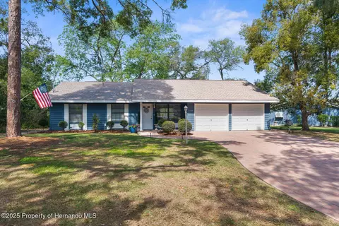 1267 Meredith Dr, Spring Hill, FL 34608